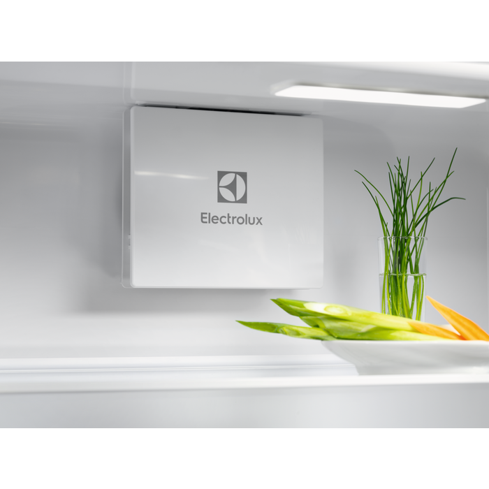 Electrolux - Inbouw koel-vriescombinatie - ENG7TE75S